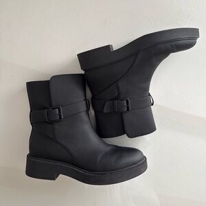 Vince Kaelyn Moto Buckle Boots Waterproof Leather Lining Black. Size 10, EU. 41